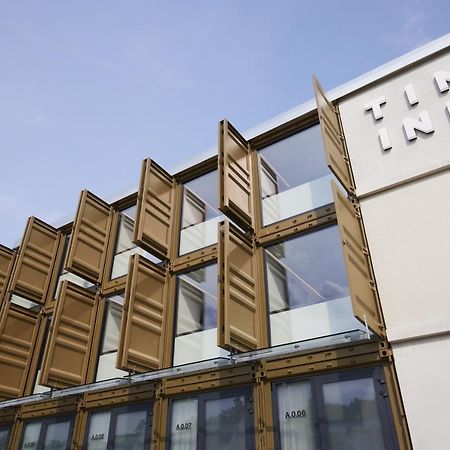 Tin Inn Montabaur L Einfach Gut - Das Hotel Aus Hochwertig Ausgebauten Ueberseecontainern Экстерьер фото